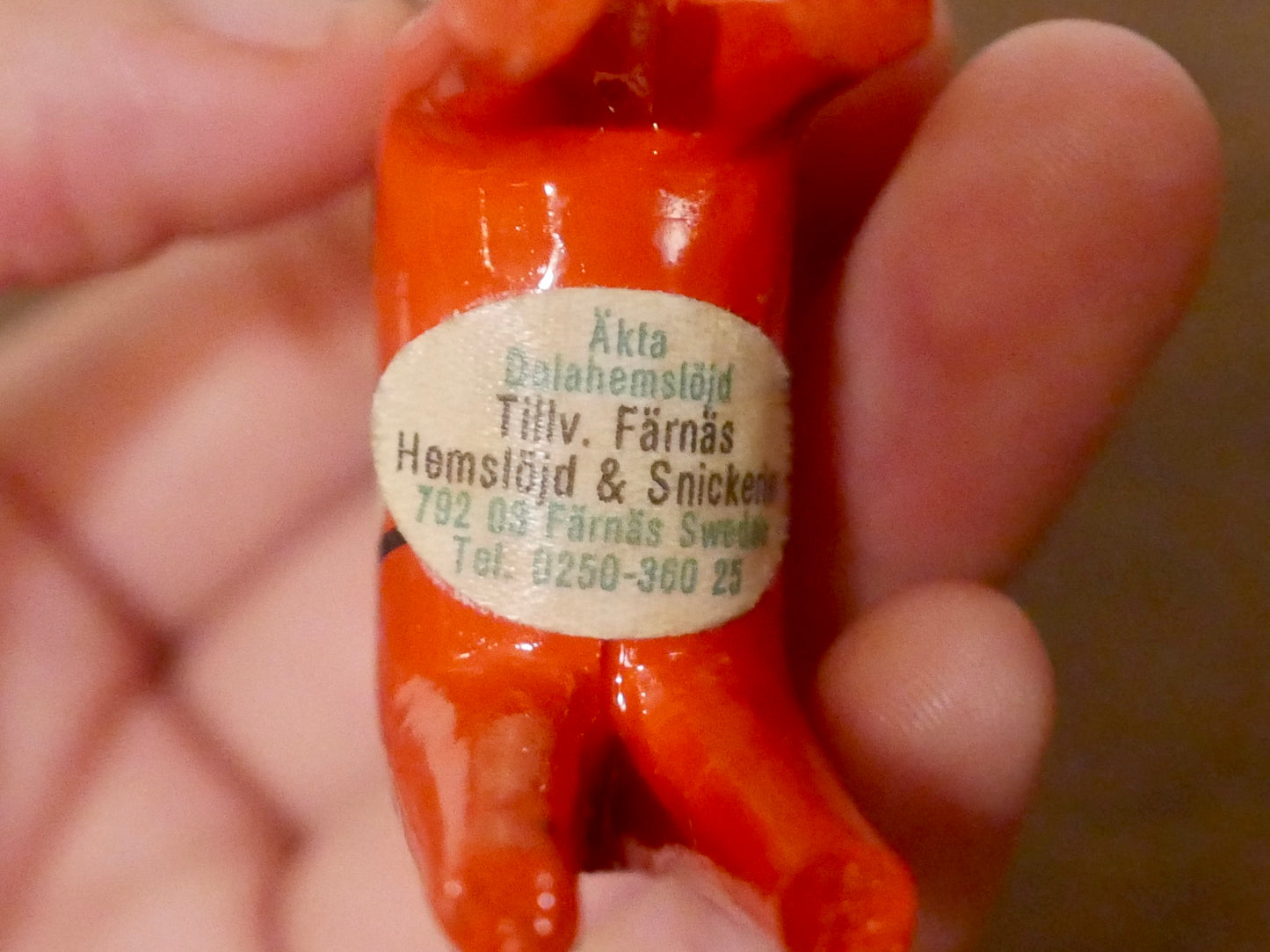 Akta Dalahemslojd社製 Farnas【ダーラナホース レッド】極小