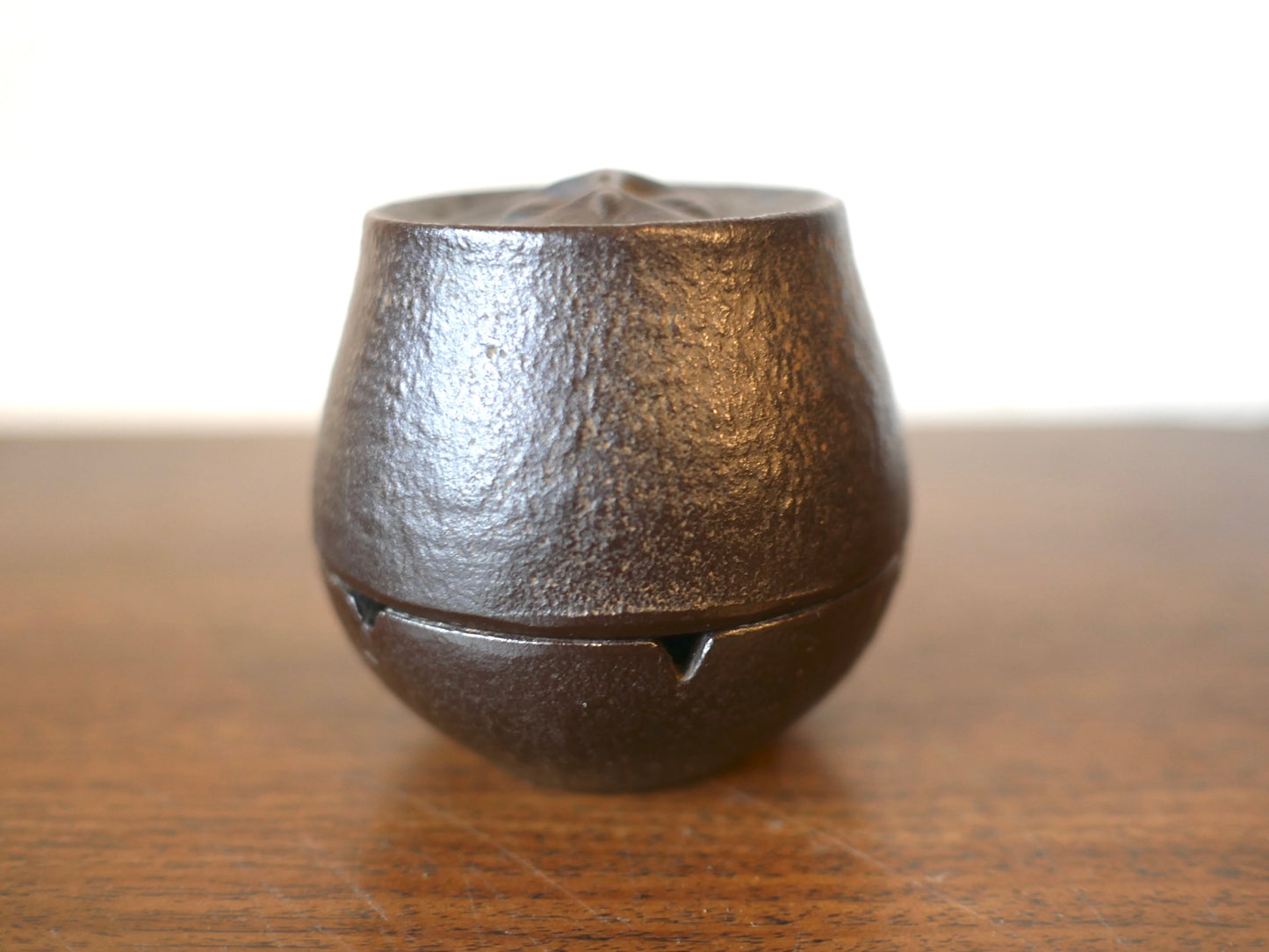 南部鉄器【慧】馬場忠寛作 香炉 香立てフクロウ 鋳鉄