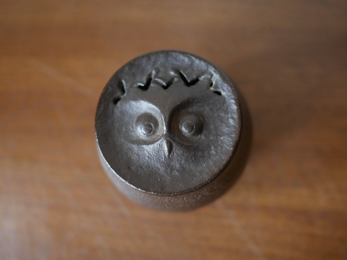 南部鉄器【慧】馬場忠寛作 香炉 香立てフクロウ 鋳鉄