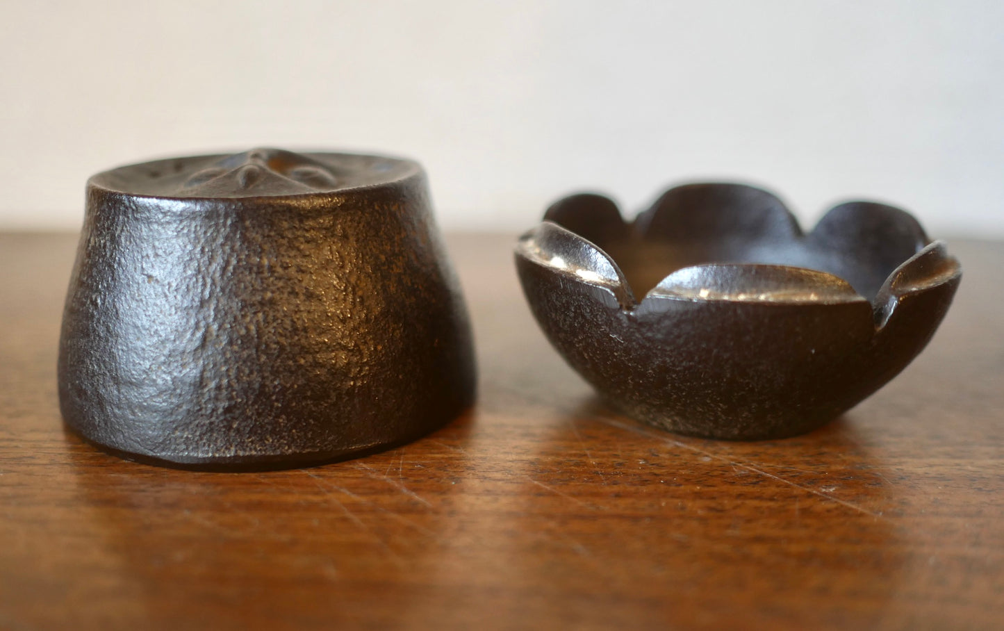 南部鉄器【慧】馬場忠寛作 香炉 香立てフクロウ 鋳鉄
