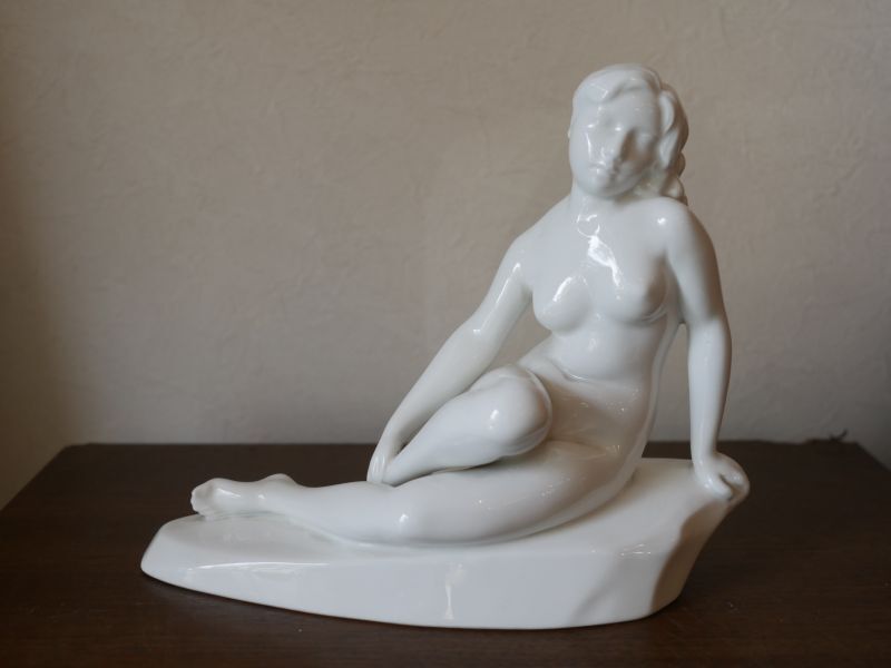 大倉陶園 裸婦像 フィギュリン OKURA ART CHINA 白磁 オブジェ