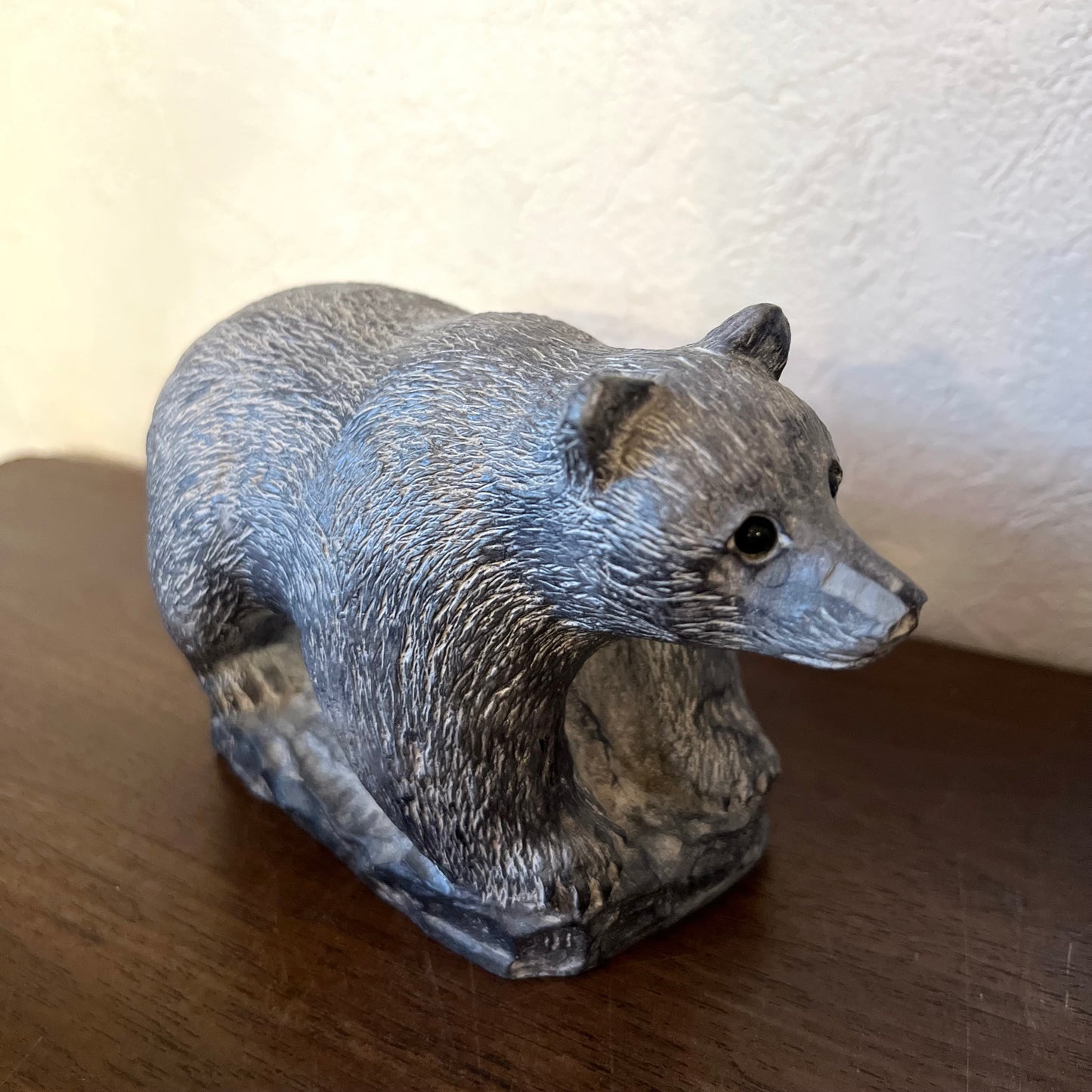 WE A WOLF ORIGINAL【熊】The wolf sculptures イヌイットアート ソープストーン スカルプチャー 石彫 カナダ
