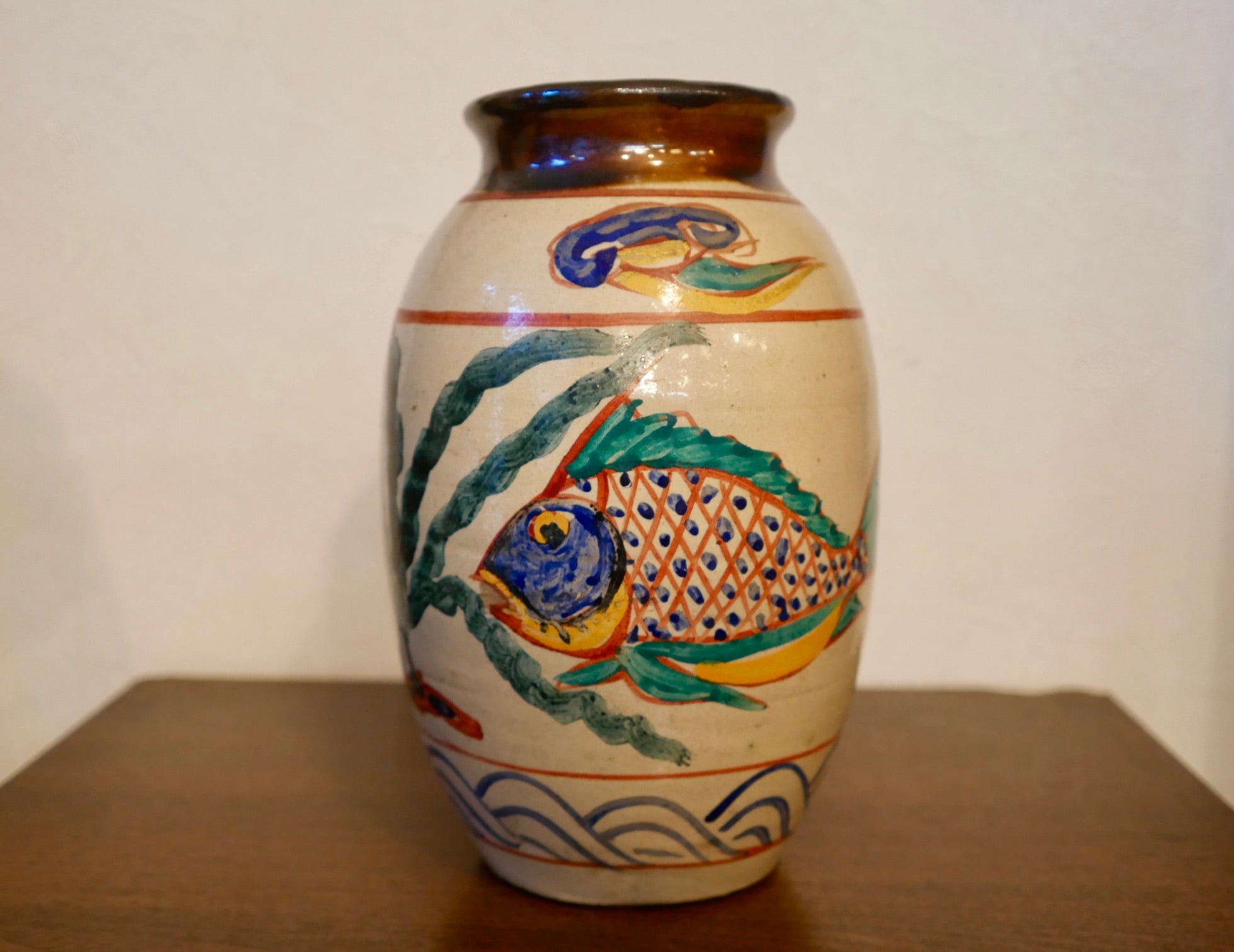 琉球民藝 壺屋焼 小橋川永仁作 双魚紋 花瓶 やちむん – smileantiques