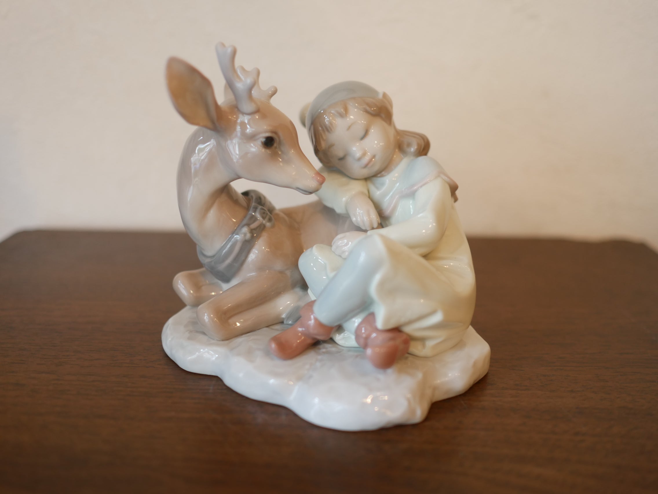 LLADRO【トナカイと妖精】フィギュリン 2004年 Santa's Magical Workshop リヤドロ 絶版 美品 –  smileantiques