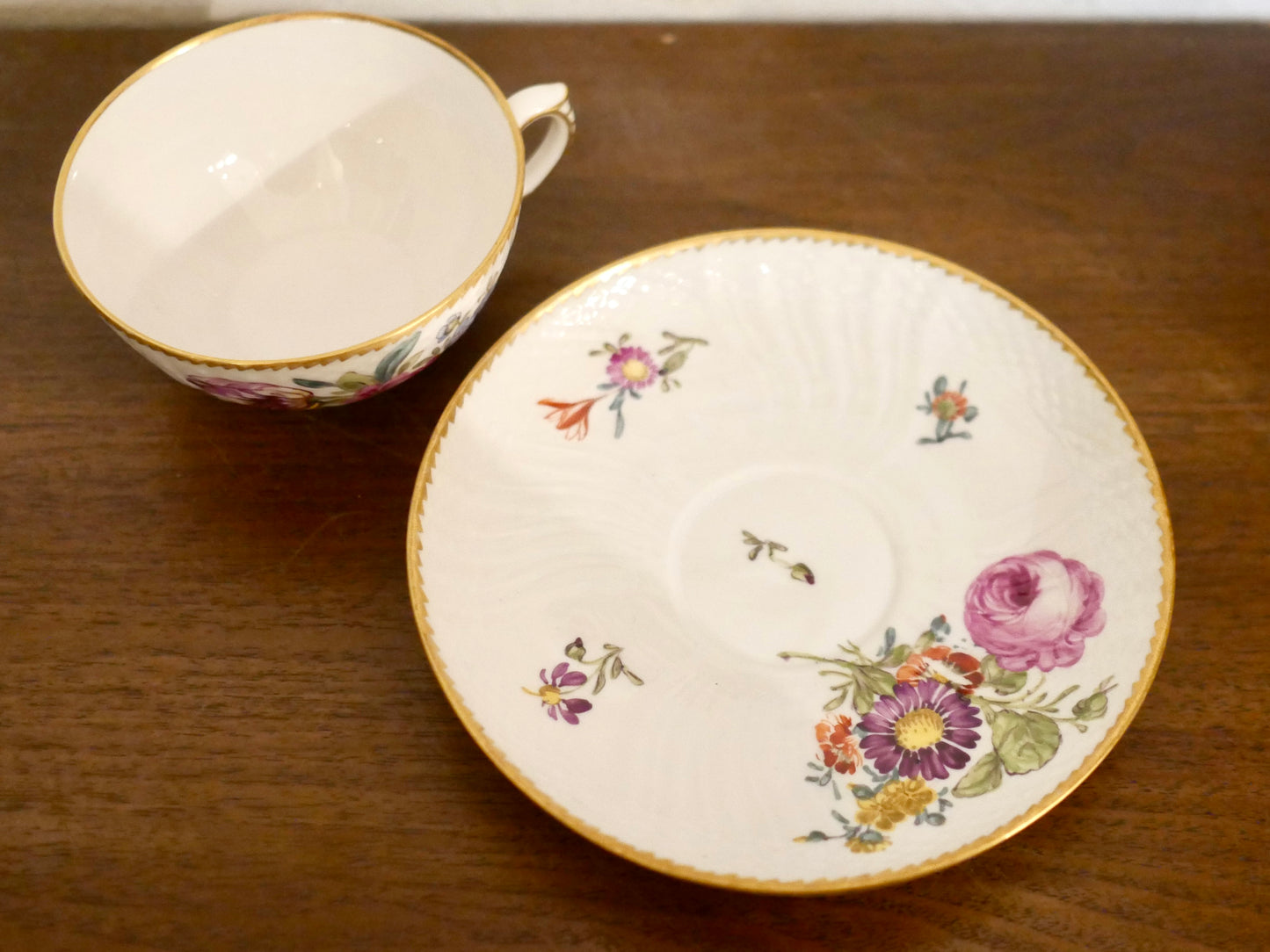 ROYALCOPENHAGEN【Saxon Flower】カップ&ソーサー Marianne Johnson ロイヤルコペンハーゲン 北欧