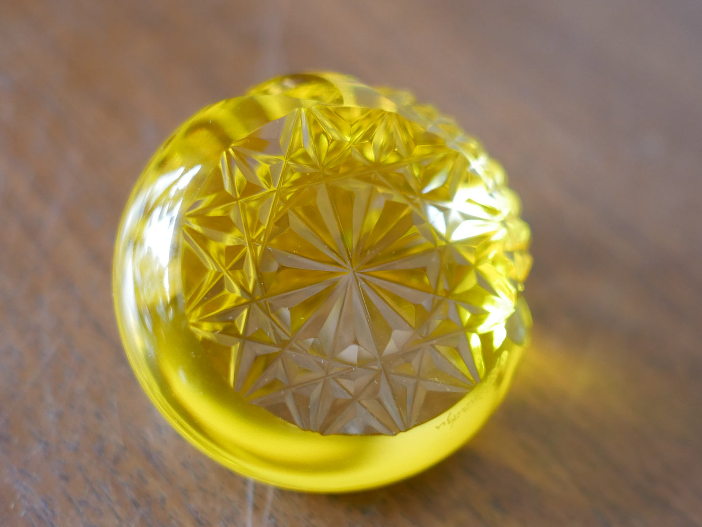 島津薩摩切子 ペーパーウェイト 「薩摩の雫」