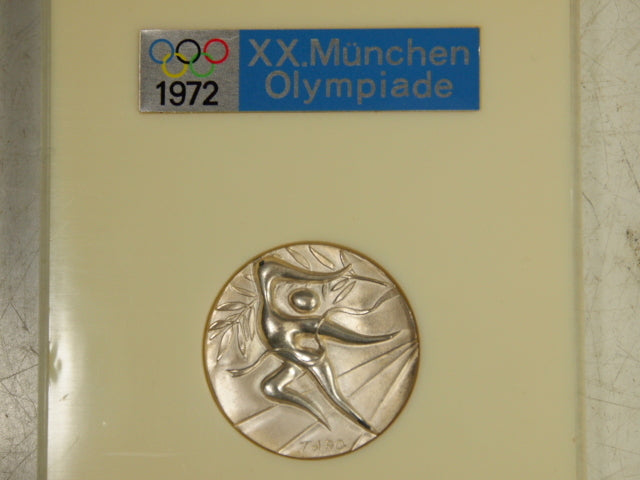 1972年 ミュンヘンオリンピック 記念銀メダル 岡本太郎